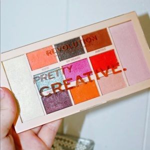 Revolution Pretty Creative Eyeshadow Pallete (11 Colours)